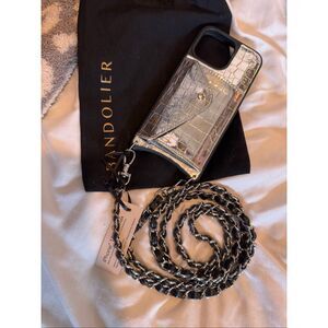 Crossbody Bandolier silver Gia 15 pro max nwt  +  vintage lucy strap set  for iP